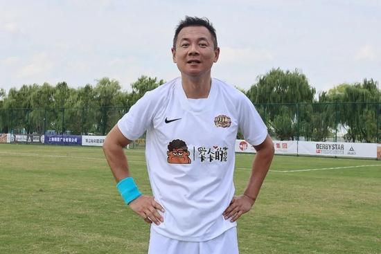 隔壁小姐